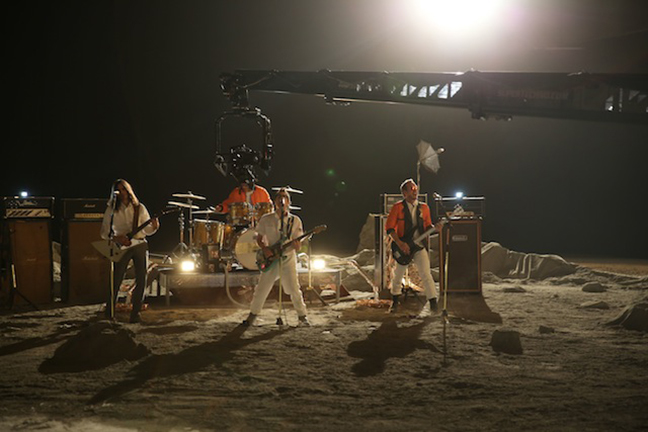 weezer video 3