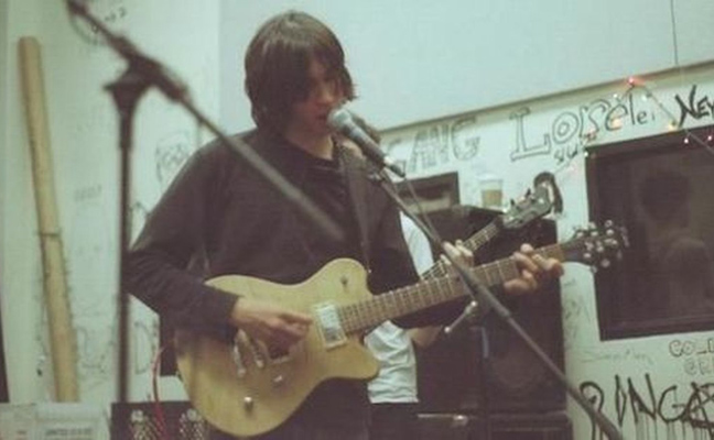 alex g