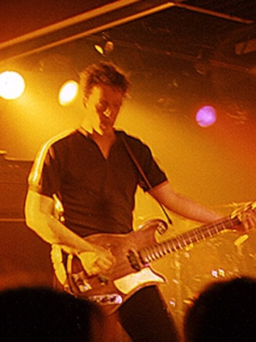 Mark Sandman dei Morphine sul palco