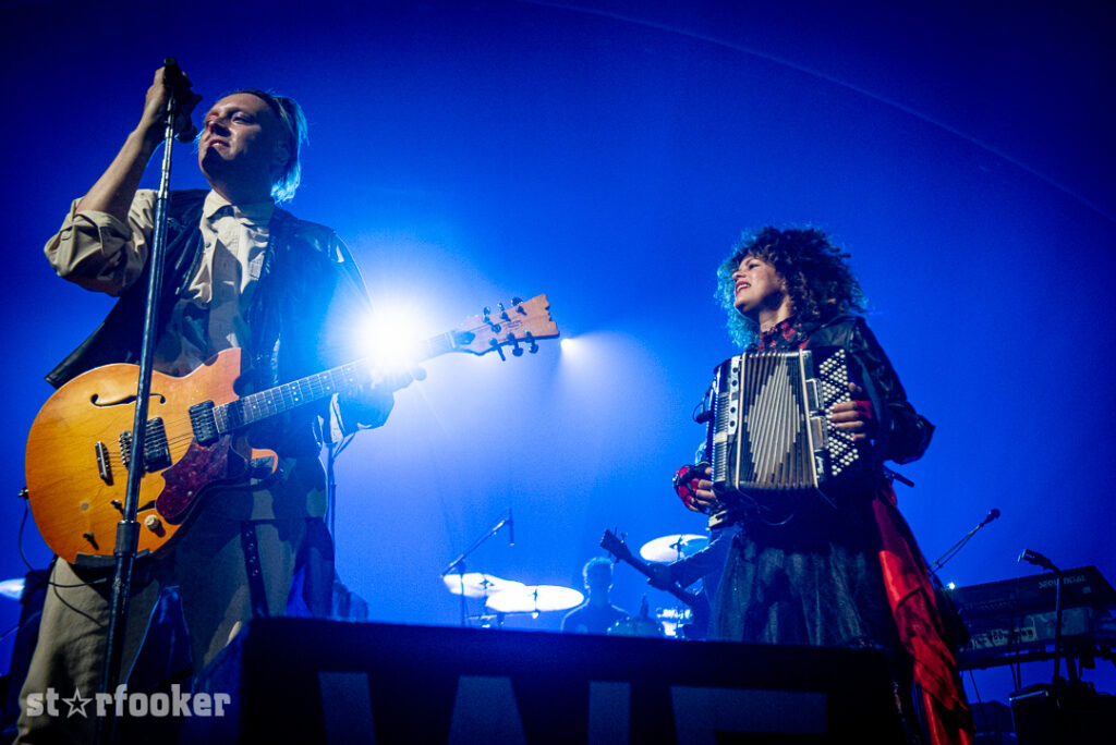 Arcade Fire Forum DSC 2681