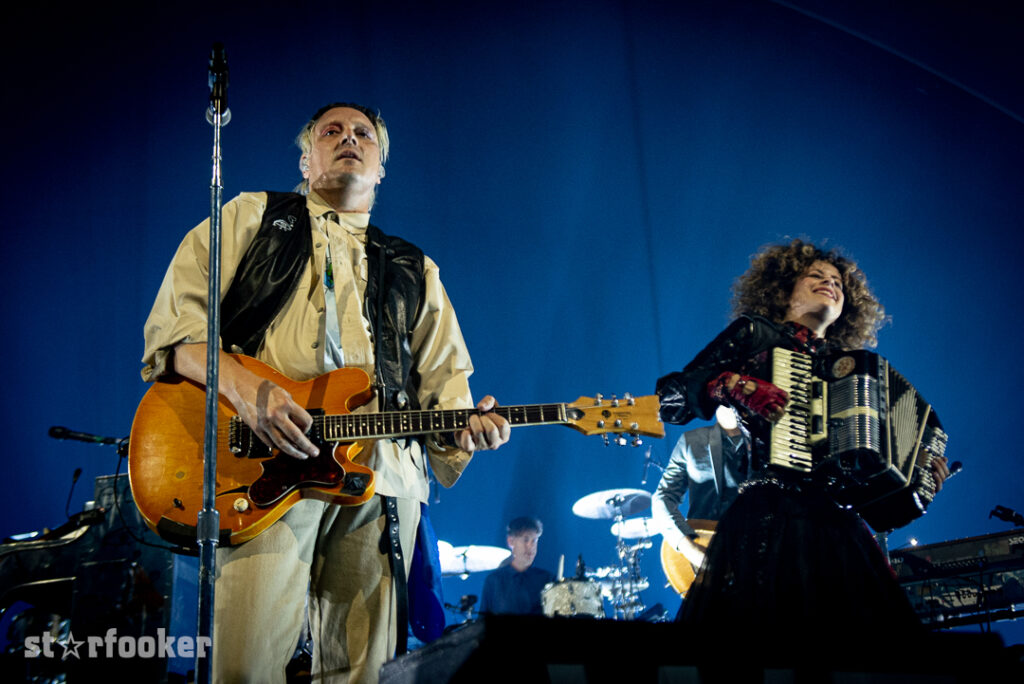 Arcade Fire Forum DSC 2695