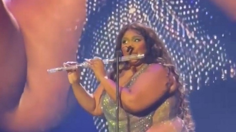 Lizzo Flute Library Of Congress 092822 1 2000 25b5c0ae5f68466b89f352bba416d4bd 1