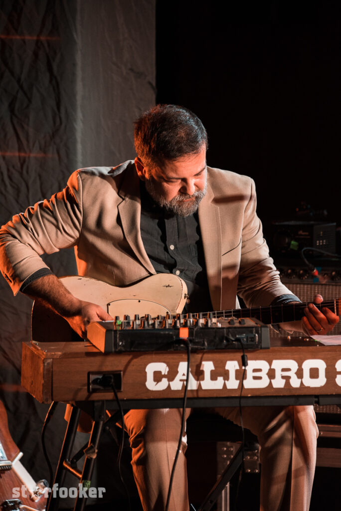 Calibro35DSC 6623