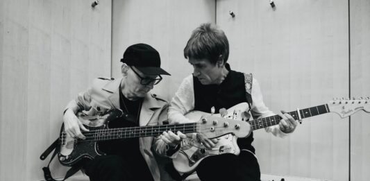 Andy Rourke Johnny Marr