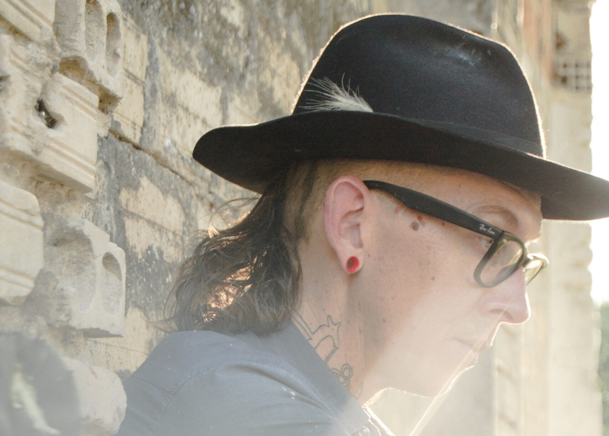 Micah P Hinson