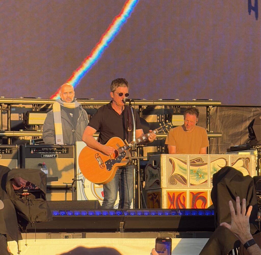 Noel Gallagher Guardiola (1)
