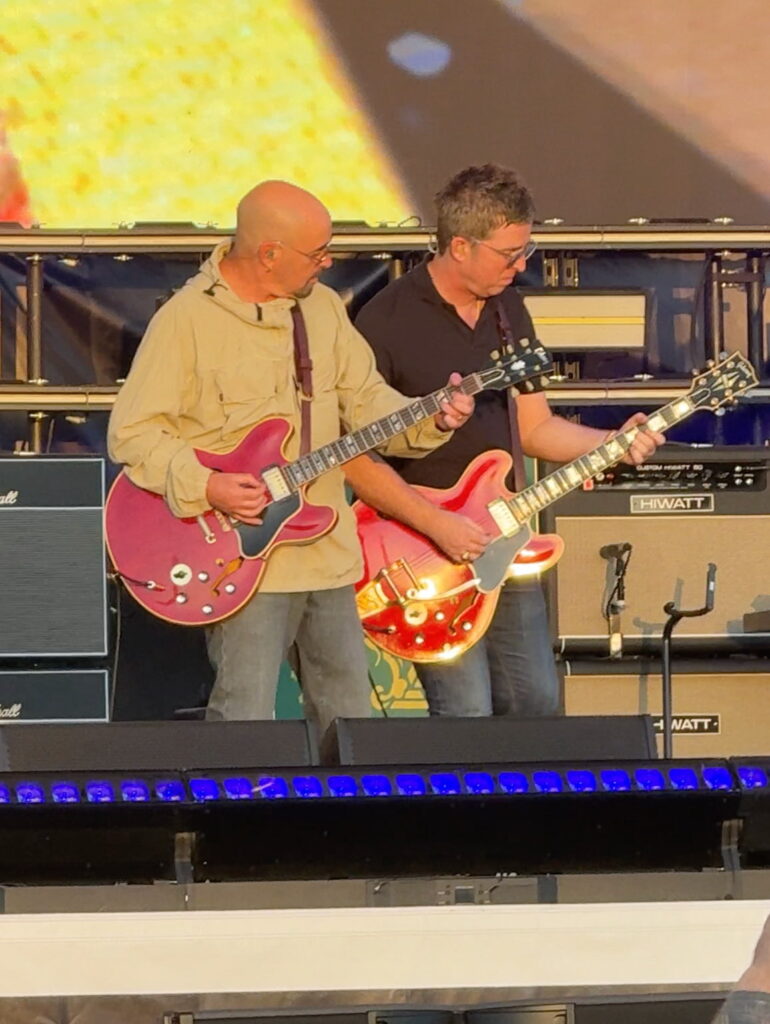Noel Bonehead (1)